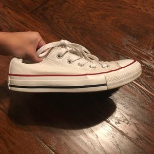 White all star converse